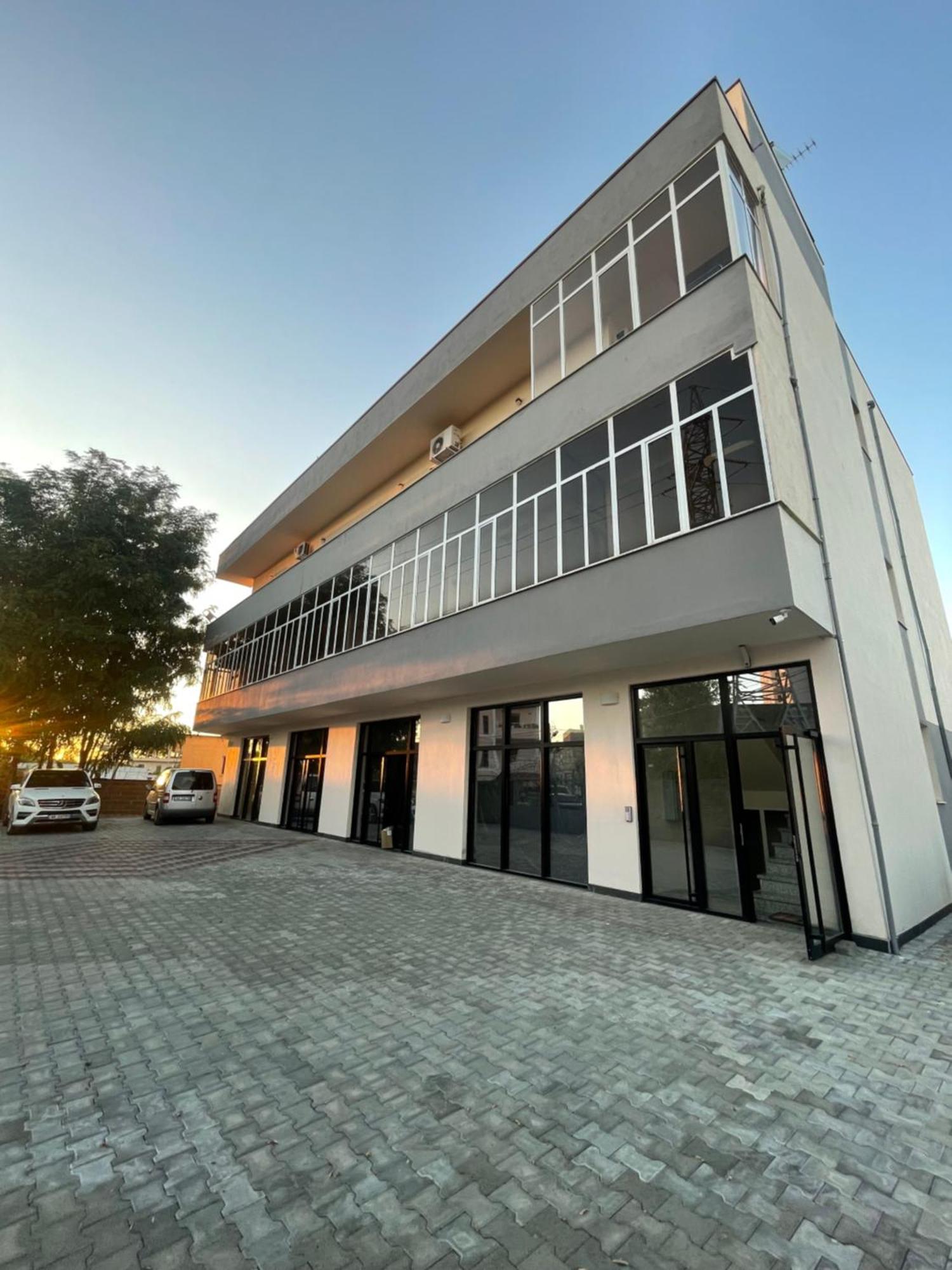 Franco Apartments Tirana Buitenkant foto